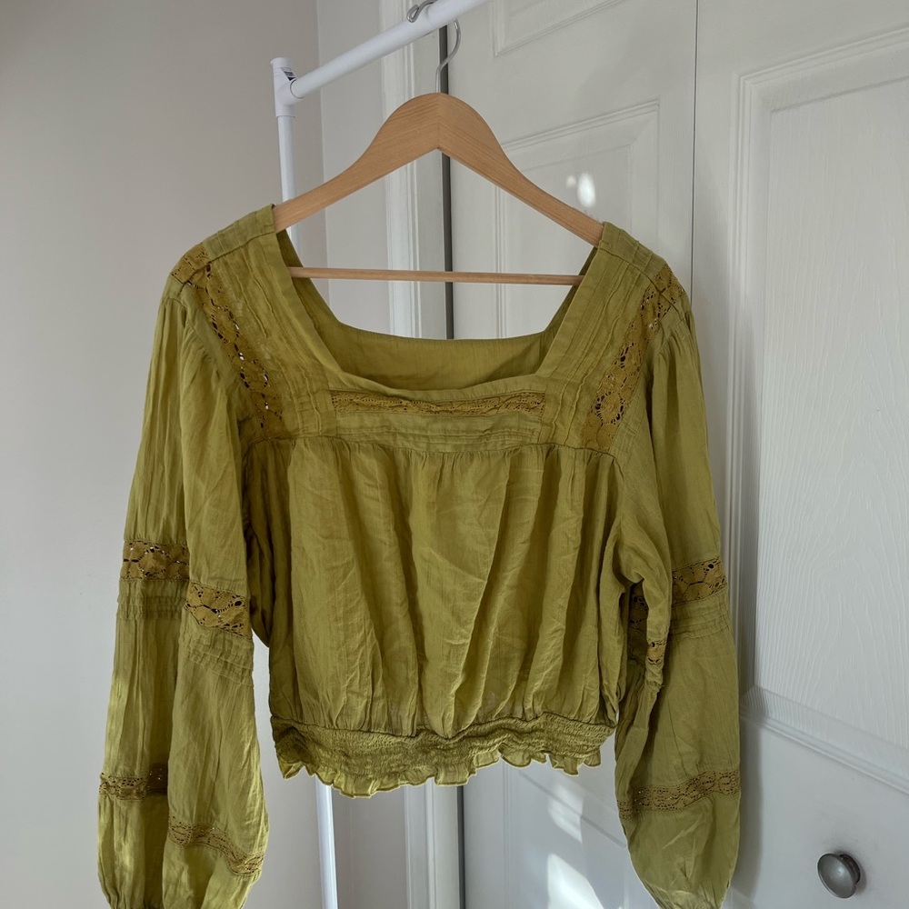 Olive Green American Eagle Women's peasant Top
